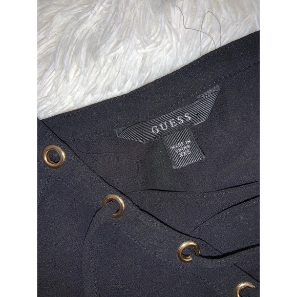 Guess Tank - Picture 2 of 3